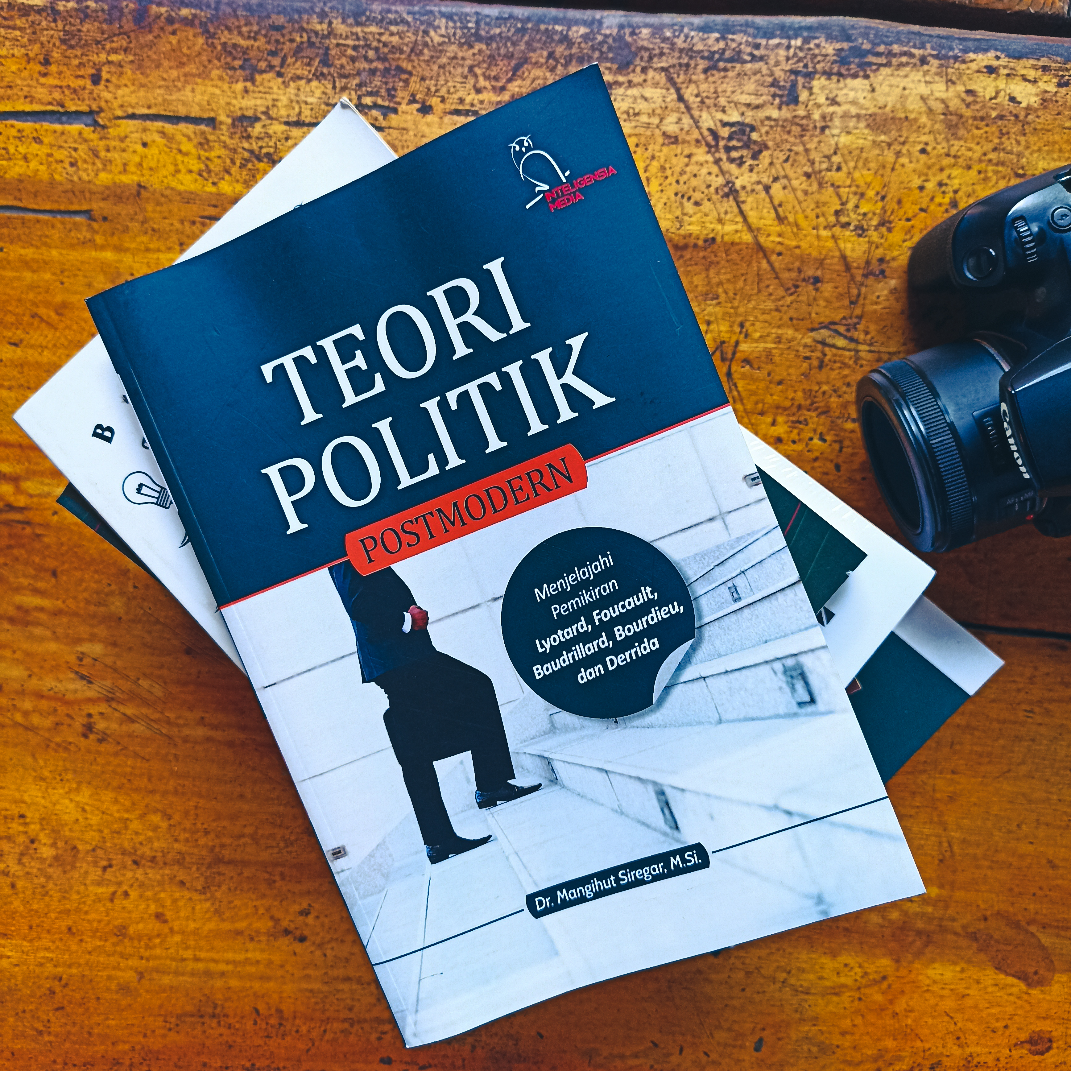 Detail Buku Teori Politik Nomer 43