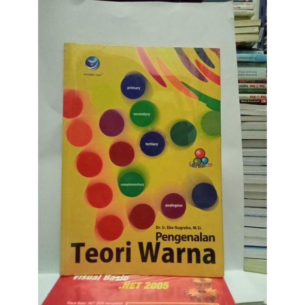 Detail Buku Teori Warna Nomer 4