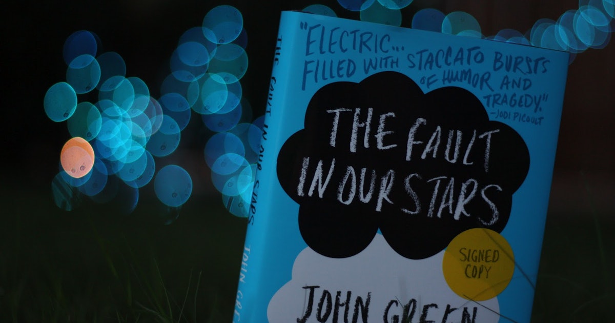 Detail Buku The Fault In Our Stars Nomer 50