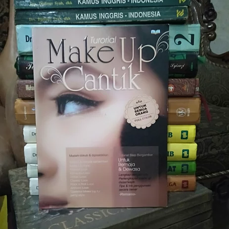 Detail Buku Tutorial Make Up Nomer 4