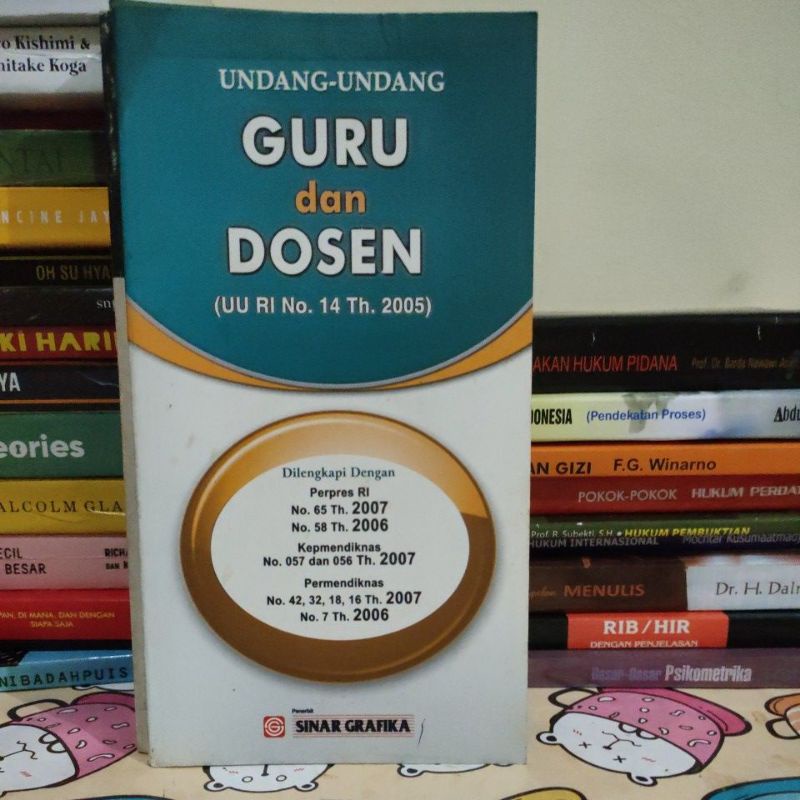 Detail Buku Undang Undang Guru Dan Dosen Nomer 26