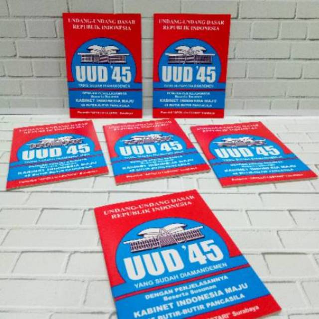 Detail Buku Uud 1945 Nomer 38