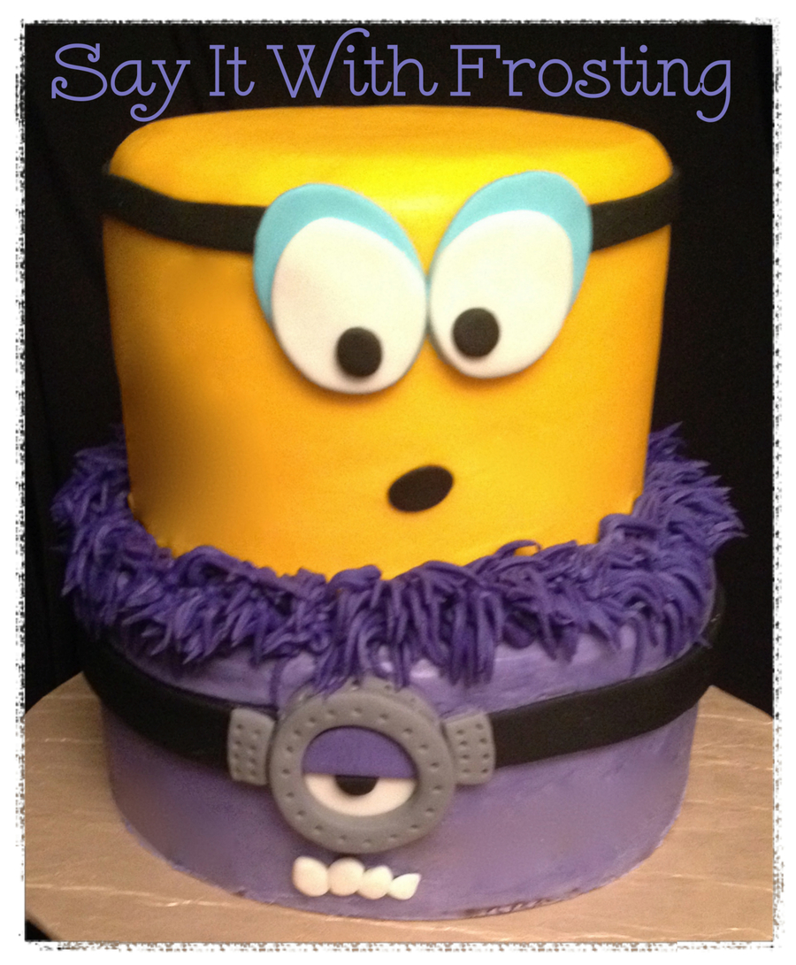 Detail Cake Gambar Minion Buttercream Nomer 23