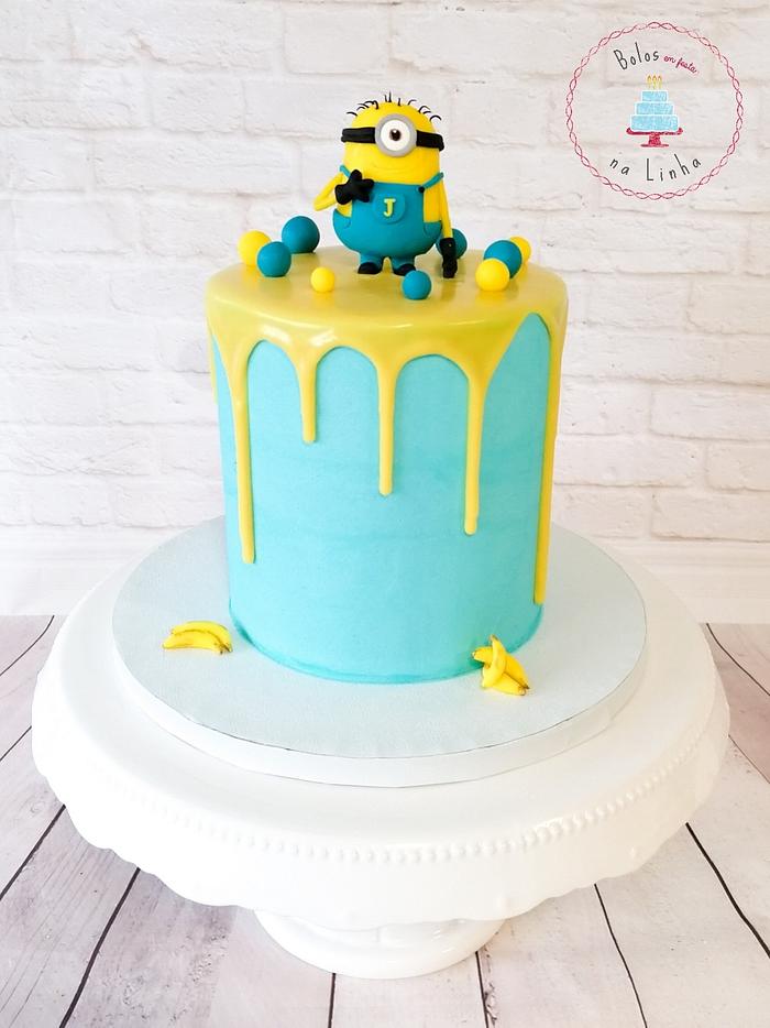 Detail Cake Gambar Minion Buttercream Nomer 8