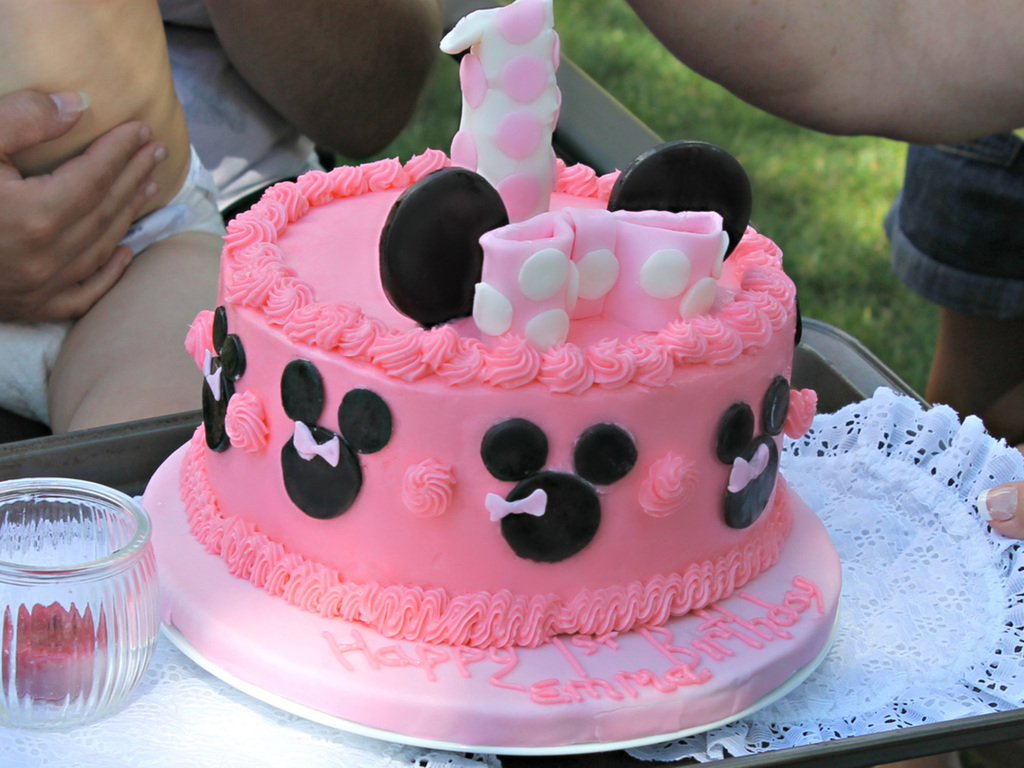 Detail Cake Gambar Minnie Mouse Buttercream Nomer 20