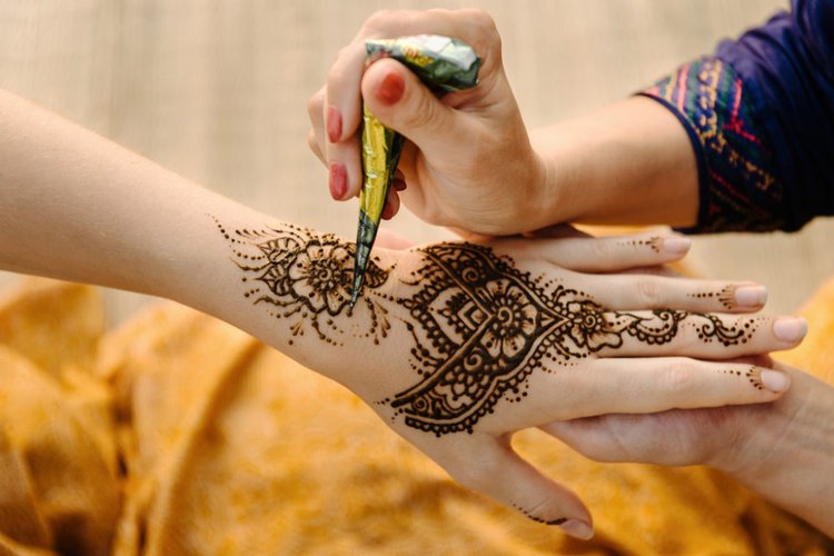 Detail Cara Buat Henna Simple Nomer 32