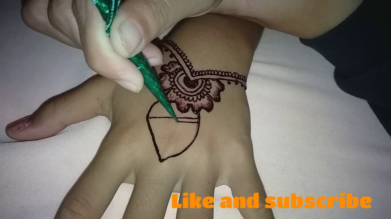 Detail Cara Melukis Tangan Dengan Henna Nomer 18