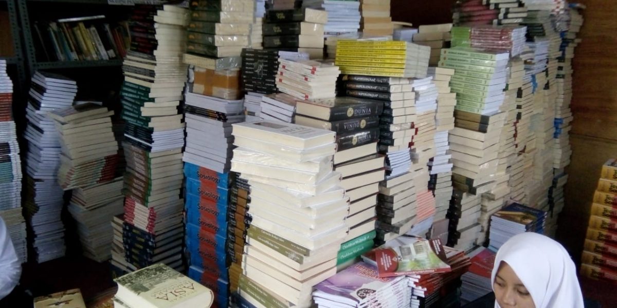 Detail cara membuat buku induk perpustakaan koleksi nomer 34