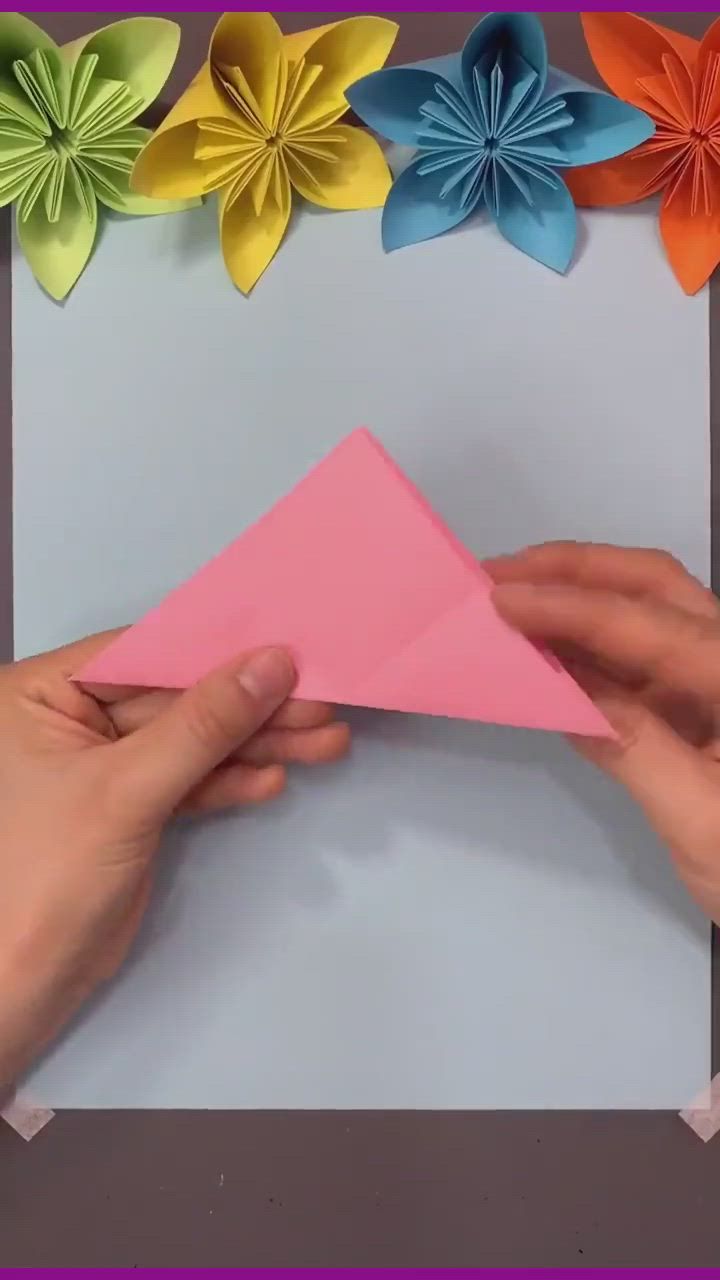 Detail Cara Membuat Bunga Dari Kertas Origami Ditempel Di Buku Gambar Nomer 15