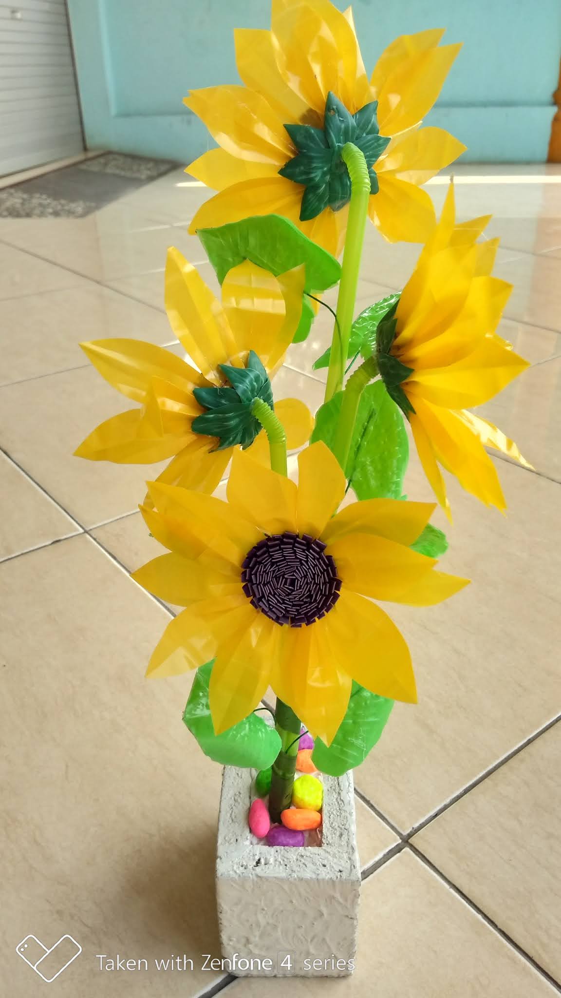 Detail Cara Membuat Bunga Matahari Dari Kertas Dengan Mudah Nomer 28