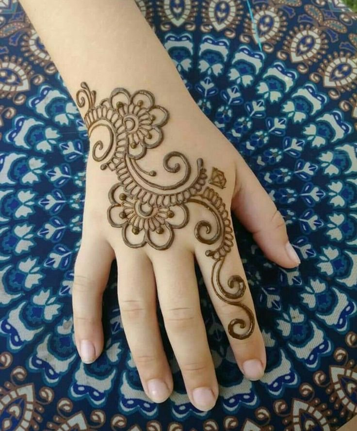 Detail Cara Membuat Henna Di Tangan Yang Mudah Nomer 49