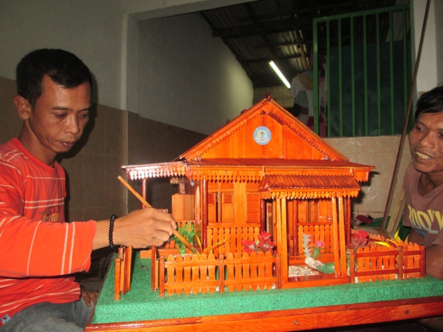 Detail Cara Membuat Maket Rumah Adat Nomer 9