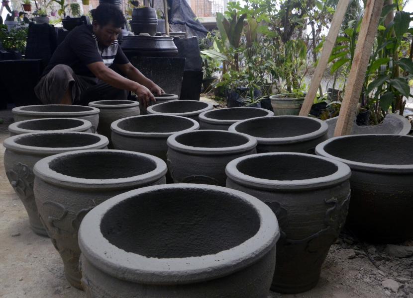 Detail Cara Membuat Pot Bunga Dari Tanah Liat Nomer 29