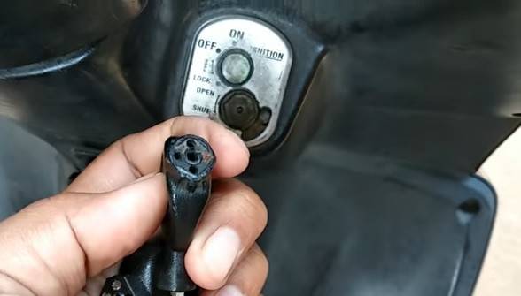 Detail Cara Memperbaiki Rumah Kunci Motor Yang Rusak Nomer 47