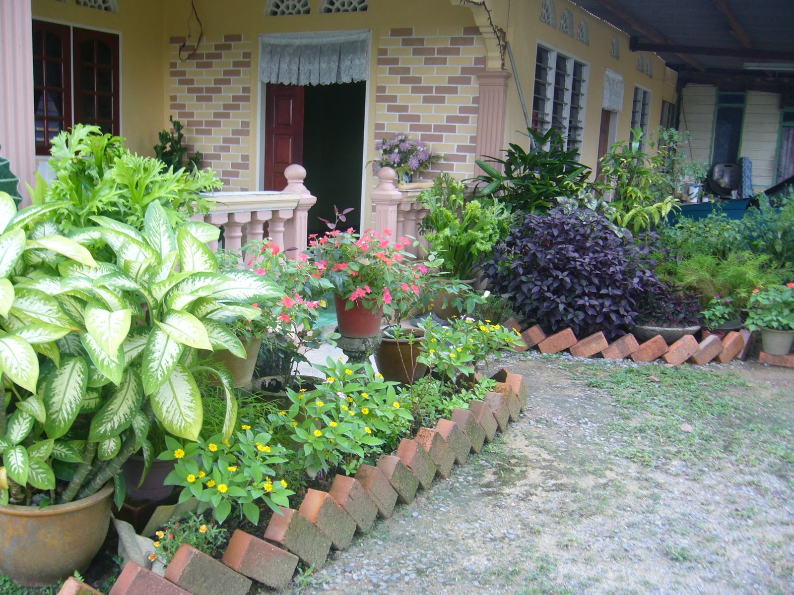 Detail Cara Menata Taman Bunga Di Depan Rumah Nomer 40