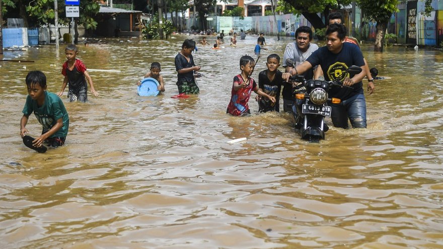 Detail Cara Menggambar Banjir Nomer 27