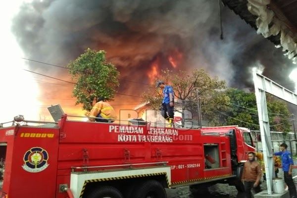 Detail Cara Menggambar Mobil Pemadam Kebakaran Nomer 51