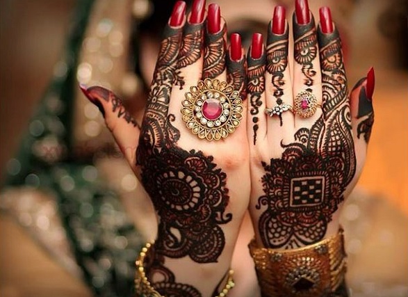 Detail Cara Menghias Henna Di Tangan Nomer 25