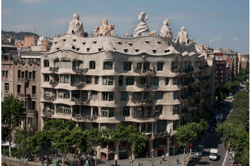 Detail Casa Mila Adalah Nomer 17