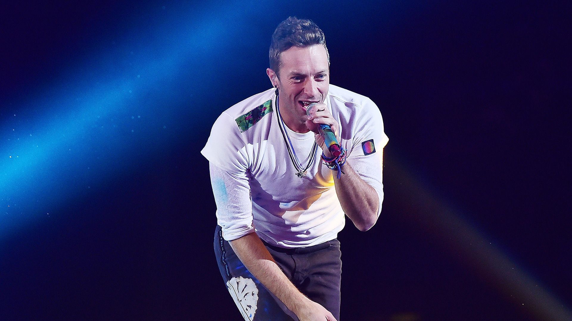 Detail Chris Martin Wallpaper Nomer 24