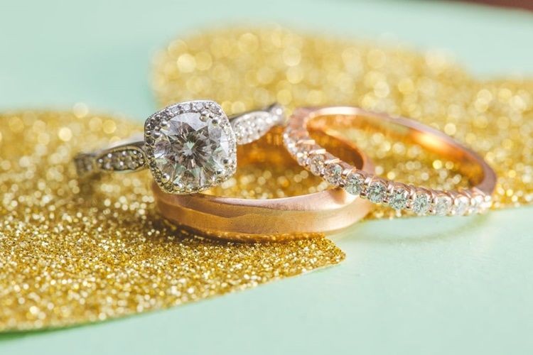Detail Cincin Emas Untuk Tunangan Nomer 37
