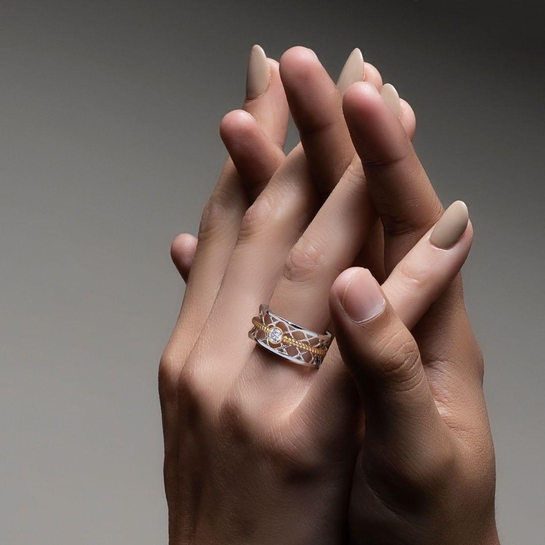 Detail Cincin Emas Untuk Tunangan Nomer 48
