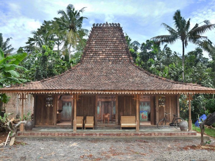 Detail Ciri Khusus Rumah Adat Jawa Barat Nomer 17