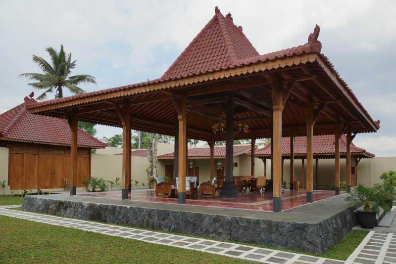 Detail Ciri Khusus Rumah Adat Jawa Barat Nomer 47
