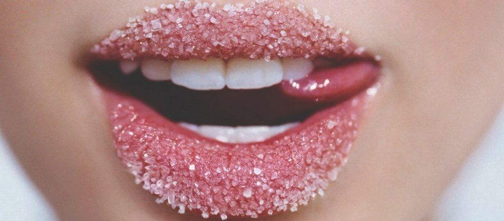 Detail Contoh Bibir Seksi Pria Nomer 25