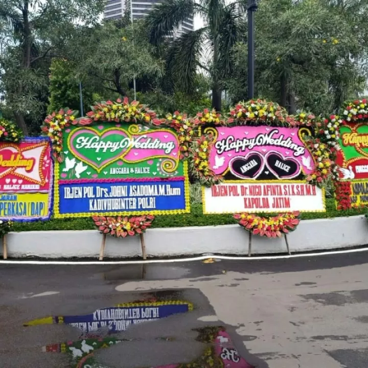 Detail Contoh Bunga Papan Ucapan Selamat Ulang Tahun Nomer 30