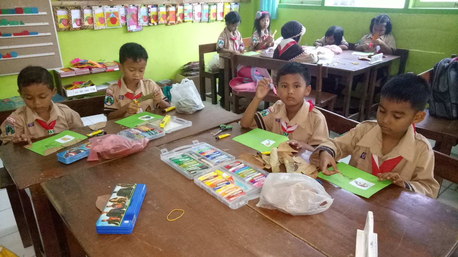 Detail Contoh Kartu Kata Untuk Anak Sd Kelas 1 Nomer 35