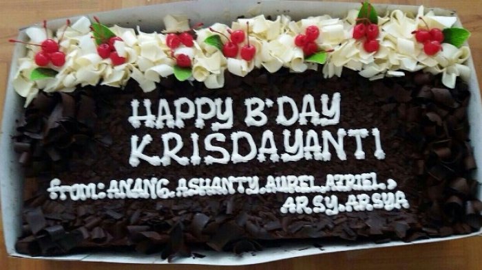 Detail Contoh Kue Ulang Tahun Untuk Istri Nomer 49