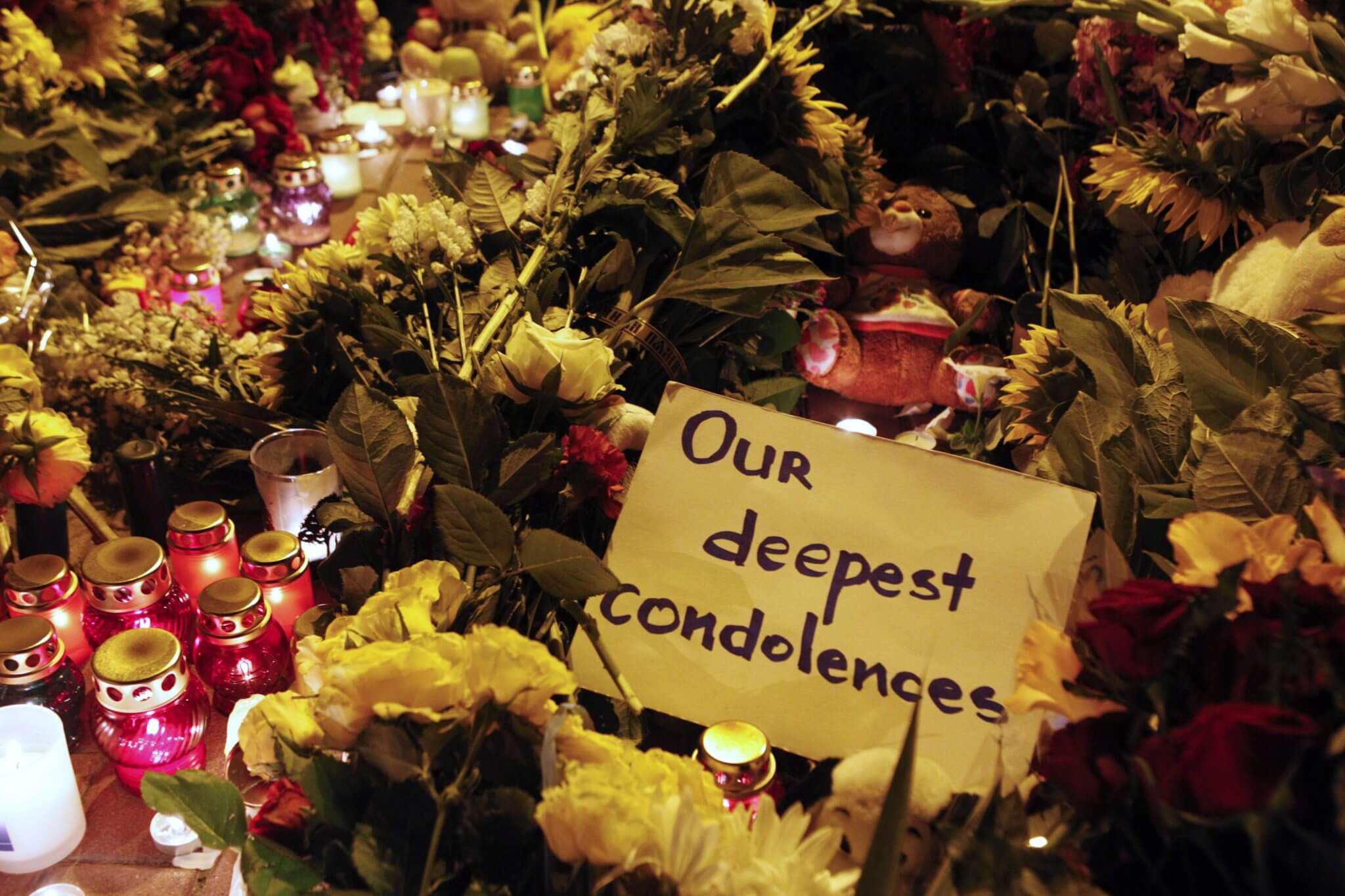 Detail Contoh Surat Condolence Dalam Bahasa Inggris Nomer 27