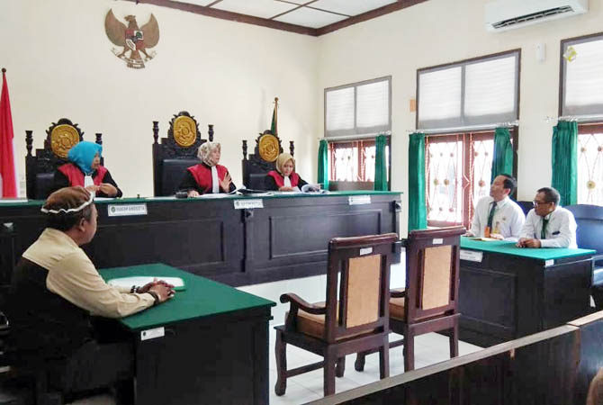 Detail Contoh Surat Gugatan Class Action Nomer 31