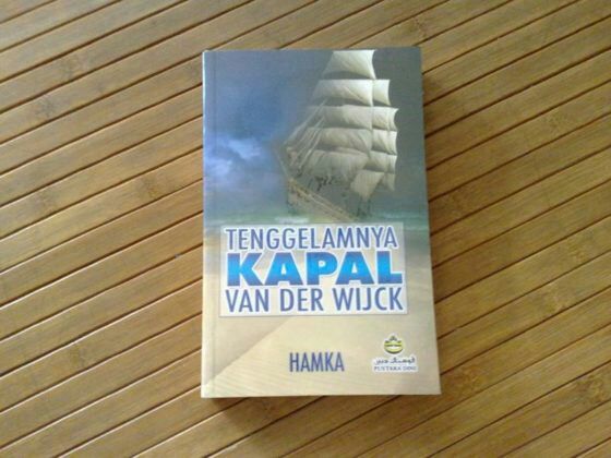 Detail Cover Buku Tenggelamnya Kapal Van Der Wijck Nomer 44