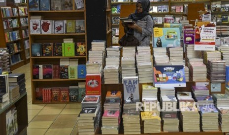 Detail Daftar Buku Gramedia Jambi Nomer 47