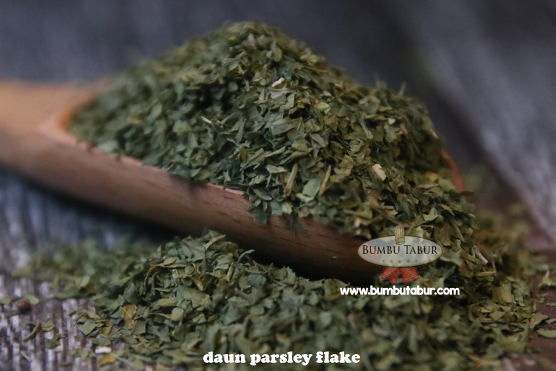 Detail Daun Parsley Itu Apa Nomer 40