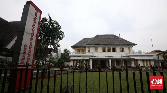 Detail Dimana Rumah Laksamana Maeda Nomer 7