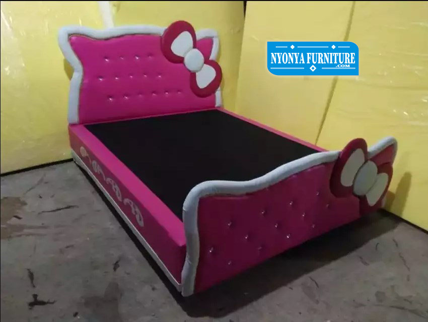 Detail Dipan Hello Kitty Nomer 6