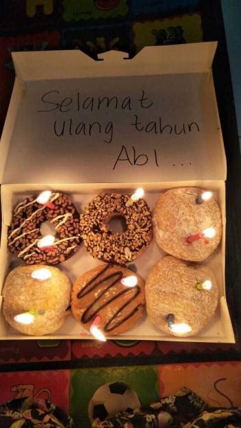 Detail Donat Ulang Tahun Untuk Suami Nomer 29