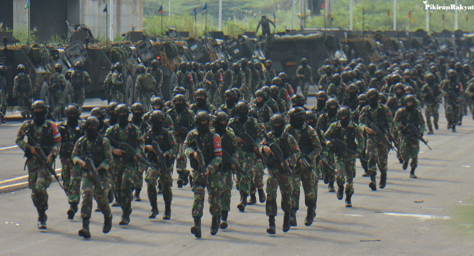 Detail Download Foto Tni Nomer 26