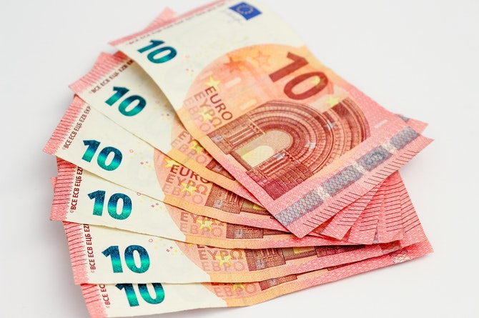 Detail Euro Mata Uang Apa Nomer 16