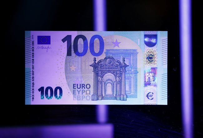 Detail Euro Mata Uang Apa Nomer 43