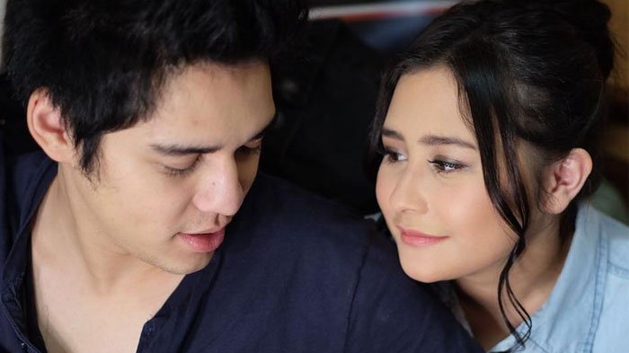 Detail Foto Artis Paling Romantis Nomer 46