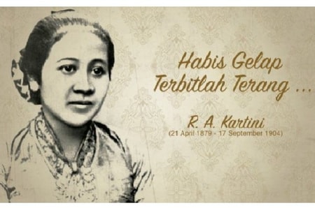 Detail Foto Asli Ra Kartini Nomer 20