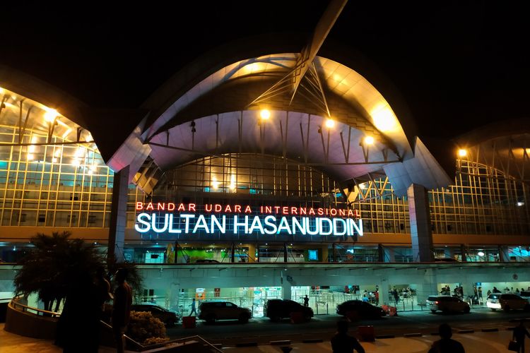 Detail Foto Bandara Makassar Nomer 12