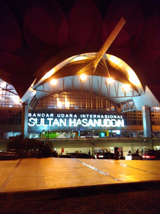 Detail Foto Bandara Makassar Nomer 18