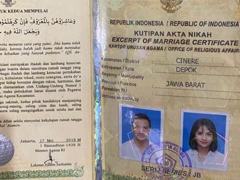 Detail Foto Buku Pernikahan Nomer 7