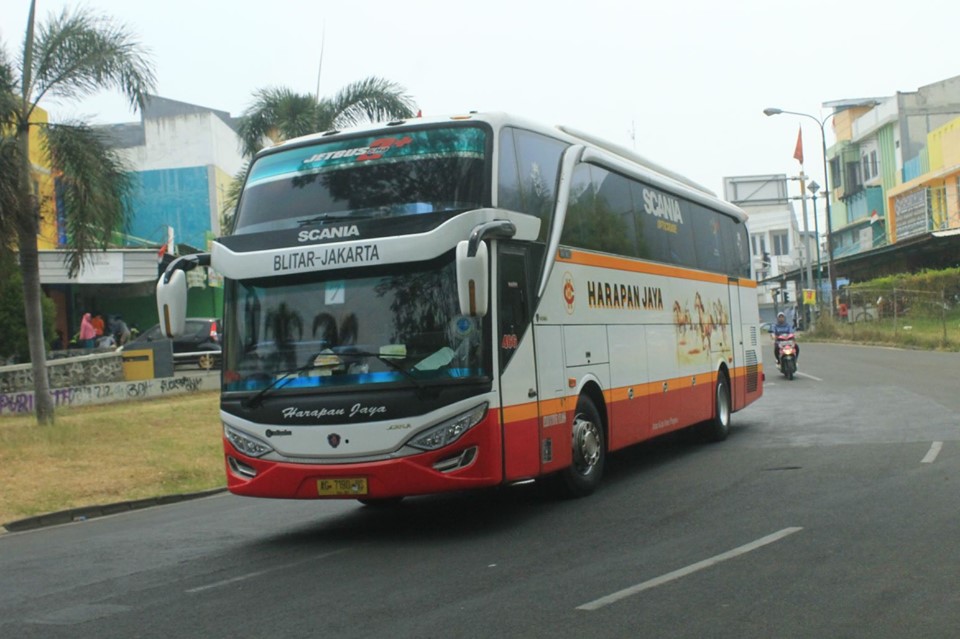 Detail Foto Bus Harapan Jaya Nomer 53