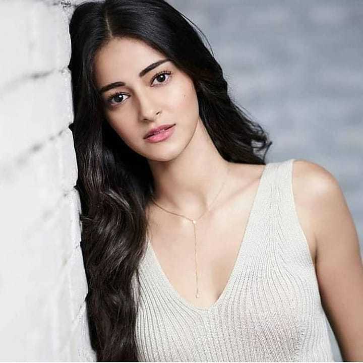 Detail Foto Cantik Artis Bollywood Nomer 5